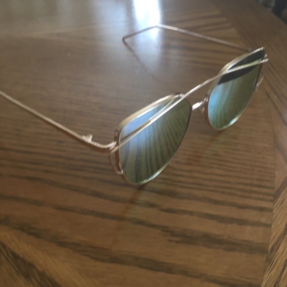 🔥🔥LAST ONE🔥🔥➰MIRRORED CAT EYE➰ - Picture 5 of 6